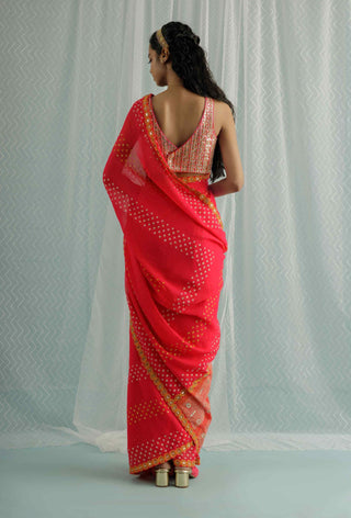 Fuchsia siah saree and blouse