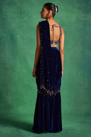 Midnight blue velvet slit saree