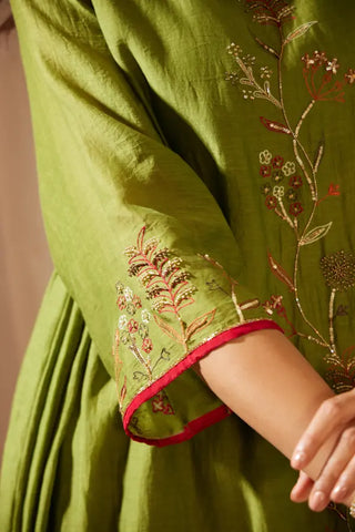 Green Dhuleti Kurta Set