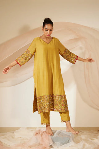 Yellow Gulaal Kurta Set