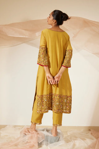 Yellow Gulaal Kurta Set