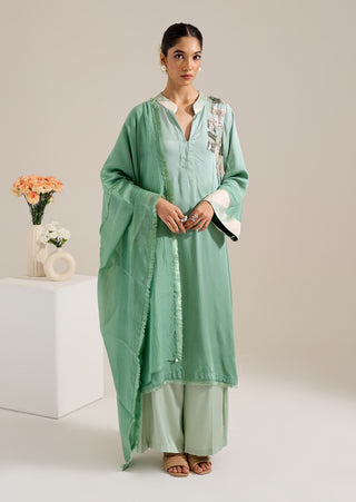 Chameli green ombre kurta set