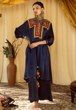 Navy blue kaftan set pararambh with embroidered neck