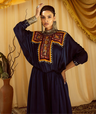 Navy blue kaftan set pararambh with embroidered neck