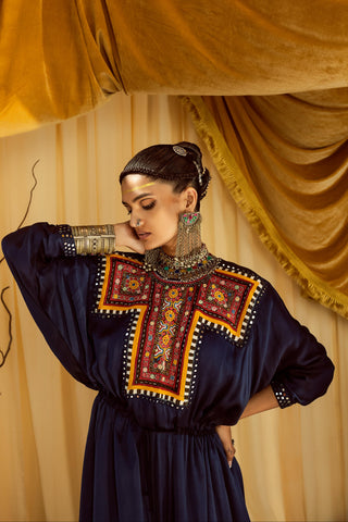 Navy blue kaftan set pararambh with embroidered neck