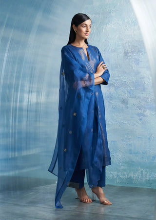 Auraa royal blue notch-neck kurta set