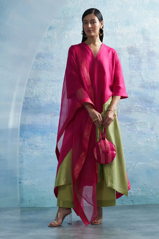 Aura fuchsia pink asymmetric kurta set