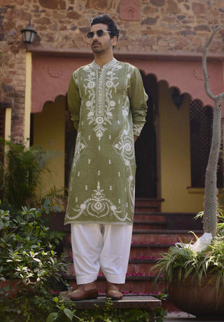 Falaknuma sap green kurta and salwar