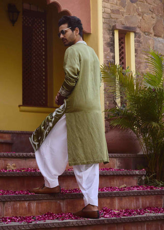 Falaknuma sap green kurta and salwar