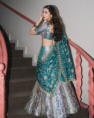 Blue aasmani lampi naach lehenga set