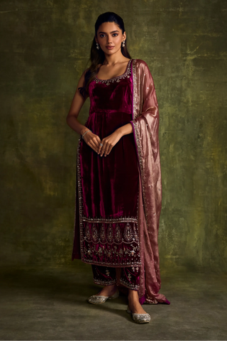 Mulberry velvet high slit kurta and pants set