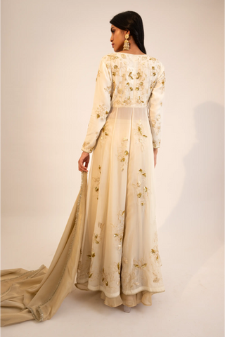 Ivory embroidered open anarkali paired with lehenga & dupatta