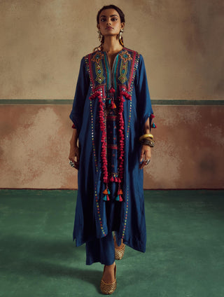 Blue embroidered jhola rang kurta set